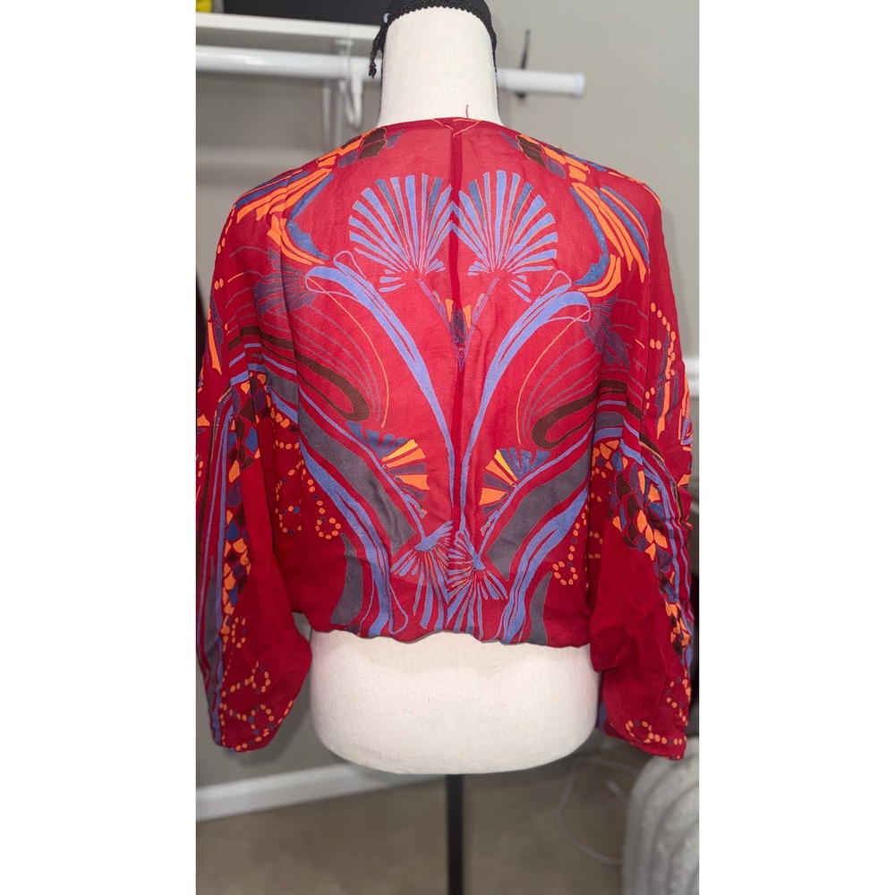 Free People Boho Abstract Print Kimono Crop Top Red  Wide Sleeve  Blouse S - Picture 4 of 6
